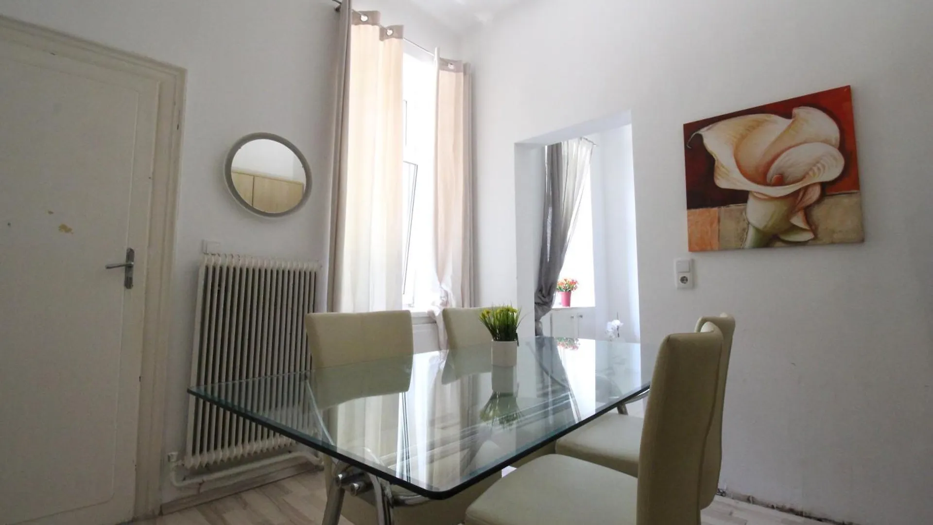Cozy Rooms In Pragerstrasse Vienna 0*,