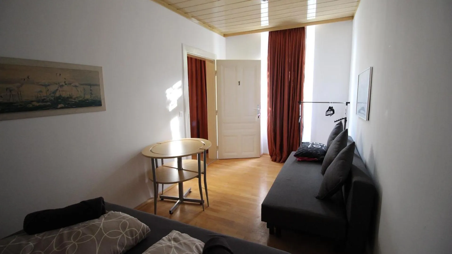 Homestay Cozy Rooms In Pragerstrasse Vienna