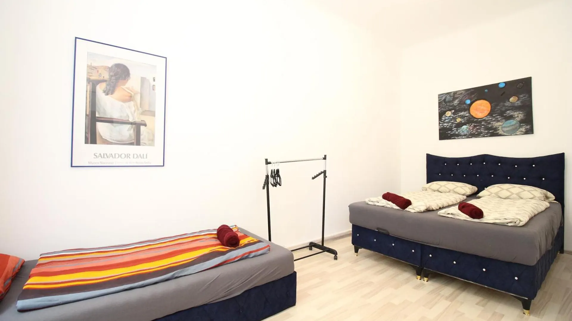 Cozy Rooms In Pragerstrasse Vienna Homestay